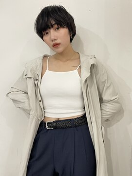 ラヴェストバイフレイスウェル(LOVEST by frace well) 〔mirisa〕マッシュショート　くせ毛風