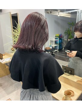カミエ(kamie) ＊ラベンダーピンク 伸ばしかけボブ 透明感 三宮 神戸
