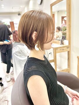 ラポール(Rappor) こなれショートボブ×アースカラー/ニュアンスカラー