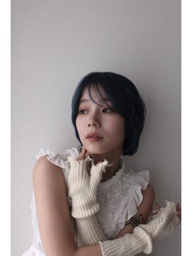 フェリア ファム 桃山台(FERIA fam) ブルーシルバー×ショートボブ