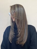 ロッコ(ROCCO) レイヤースタイル×ハイライト