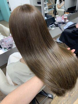 リーホリエ(Lee Horie) 【mio】まろやかシアーベージュ×髪質改善カラー♪