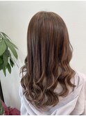 顔型別ヘアスタイル特集　エアリーロング　美髪のススメ