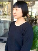 【黒髪ミニボブ】ぱつっと前髪でカジュアルに