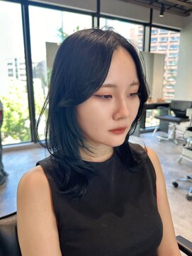 リアン バイ キートス(Lien by kiitos) 韓国風レイヤー/TWICEモモちゃんレイヤー/ミディアムレイヤー