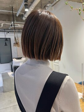 キャロルガーデンズ ボコカ 表参道(Carroll Gardens bococa) 【kacho】裾カラー×ミニボブ