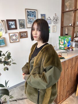 トリスター(TREASTAR) 縮毛矯正と顔まわりレイヤー