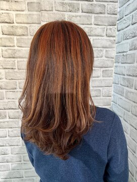 タヤ 熊本光の森店(TAYA) セクションカラー