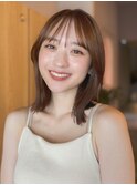 ボブ　ミディアム　切りっぱなし　ロブ　外ハネ　前髪カット