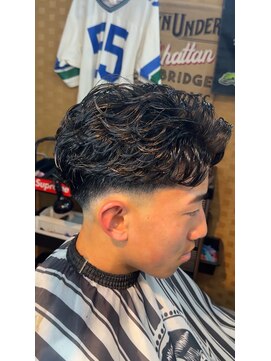 フリーダムリアン 山口ゆめタウン前店(freedom lien) ワンカールパーマ＆スキンフェード