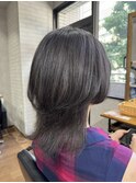 くびれボブミニウルフ透明感シルバーアッシュグレージュカラー