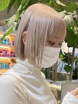 サンクマーケット 渋谷(cinq MARKET)&nbsp;渋谷ブリーチダブルカラータッセルボブホワイトブロンドカラー