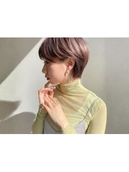 骨格や顔型に合わせたカット技術の高さが人気の理由！トレンドデザインをパーソナルに似合わせ◇9時～OPEN