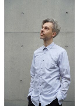 DAMANI 表参道 髪質改善/ヘッドスパ/ハイライト/白髪染め/白髪ぼかし/縮毛矯正 サーフカール/波巻きツイストスパイラル[表参道駅]