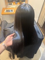 アンティーク 美術館前(antique)&nbsp;ダークブラウン／髪質改善／似合わせカット