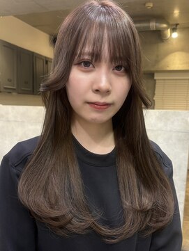 ソラ 表参道(SORA) 【MOMONE】ワンカールレイヤーカットグレージュベージュ透明感