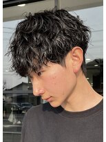 ネクストフォーヘアー(NEXT for hair)&nbsp;シャドウパーマ　メンズマッシュ　波巻き　20代