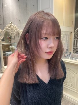 アンドケー 那覇おもろまち店(and K) ミルクティーベージュ/顔まわりレイヤー/切りっぱなしロング