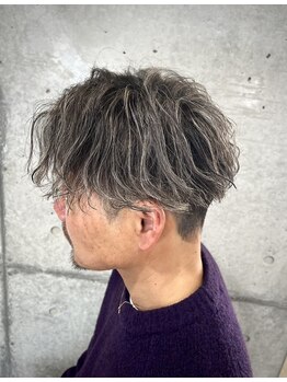 ハレ(hare.)の写真/カットを活かしたメンズパーマとメンズハイライトカラーで魅力を引き出す◎