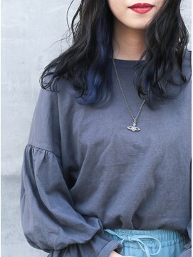 ホワイトルーム(White Room) 今の季節に♪インナーデニムカラー♪