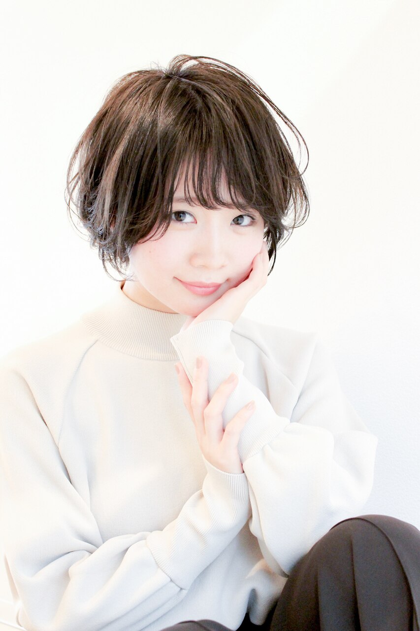 "平日限定"   スタッフ森山指名限定　学生カットU18/2500
