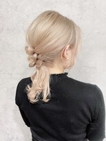 ブロッサム 東久留米店(Blossom)&nbsp;ハイライト/アレンジ/大人かわいい/小顔/立体/外ハネ