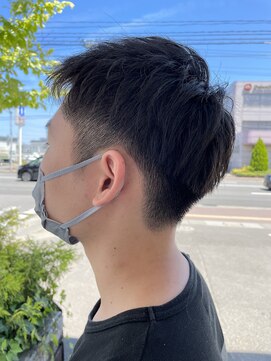 ジップ 緑店(zip) メンズ束感ショート×２０代爽やかスタイル