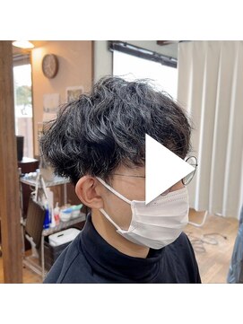 バーバー アミティ プール オム(BAR BER amity POUR HOMME) スパイラルパーマ