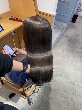 ロンドメリア 天神大名店(Lond Melia) 髪質改善縮毛矯正でツヤサラストレート 髪質改善/艶髪/縮毛矯正