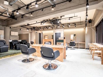 EIGHT namba 難波店 【エイト】