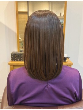 ケアリー(carely) 縮毛矯正　ミディアムボブ