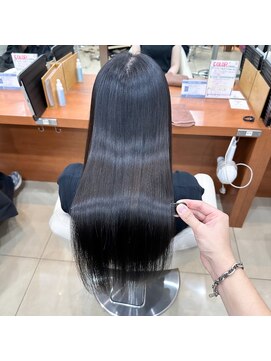 アッシュ 二子玉川店(Ash) 髪質改善/縮毛矯正/癖が気になる方は必ず楽になる