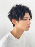 ショートバングでカジュアルアップ