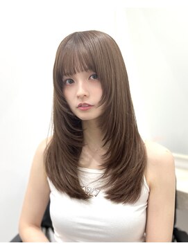 ロウ 吉祥寺(ROW) 小顔レイヤースタイル/10代/20代30代/40代◎