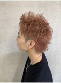 スパイキーショート×ライトベージュ　ピンクベージュ　パンク