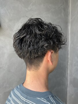 ラ カルモ(LA CALMO) スパイラルパーマ