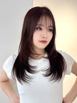 ヴィヴィー 福岡天神店(VIVIE) ストレートで魅せる艶髪ロング