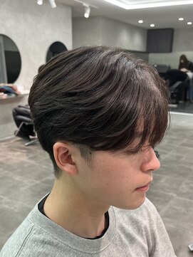 ジーニー 千葉(GENiE) シャドウパーマ/ニュアンスパーマ/韓国ヘア【高野優真】