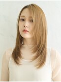 ストレート×シアーベージュミディ