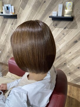 ルネッサンスヘアー ラファエロ(RAFFAELLO) ボブスタイル　コラーゲンで艶感UP 潤艶ボブ
