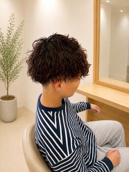 アリガ 船岡店(ARIGA)の写真/【夜も営業】幅広い年代の男性からのご支持多数◎自分の”なりたい×しっくりくる”スタイルをご提案！