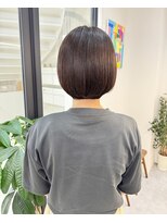 エブリ(evri)&nbsp;髪質改善　トリートメント　縮毛矯正　丸みショートボブ　ボブ