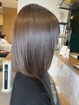 アミィヘアー(Ami Hair)&nbsp;酸性ストレート×艶髪ブラウンミディアム