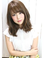 ロエナ(ROENA) ハッシュカットフルバングレッドブラウン似合わせカット前髪