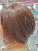 フェイバリット ビューティ ヨシミ(Favorite Beauty YOSHIMI)&nbsp;ショートボブ＋インナーカラー（パープル系）