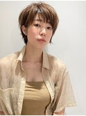 ３Dレイヤーのキャラメルベージュボブショート【Yamaki】