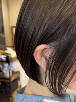 エール(Aile)&nbsp;黒髪カタロググレーベージュレイヤーロングアッシュカラー前髪パ