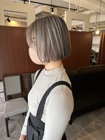 ブルー(blue)&nbsp;ハイトーンボブ