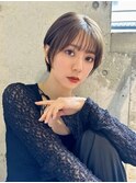 くびレイヤーエモージュ斜めバングイメチェン愛されショート