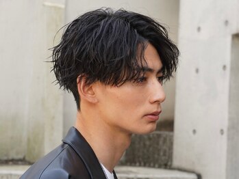 イズバイフィフス(is by fifth)の写真/fifth流《ツイストスパイラルパーマ》で男らしさをプラス◎初めてのパーマの方にも人気＊[渋谷/メンズ]